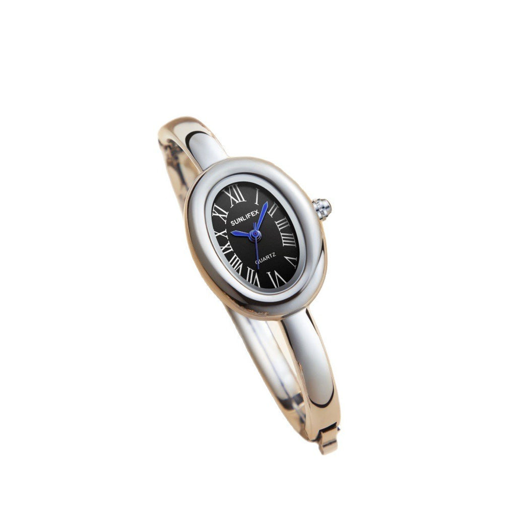 Reloj elegante para mujer AriasCreative con diseño ovalado y pulsera de aleación, adornado con brillantes cristales.