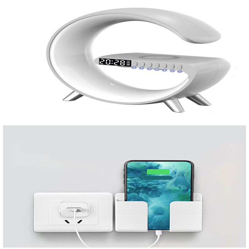 Lámpara LED inteligente en forma de G de AriasCreative con altavoz Bluetooth, carga inalámbrica, reloj y luz RGB para hogar y escritorio