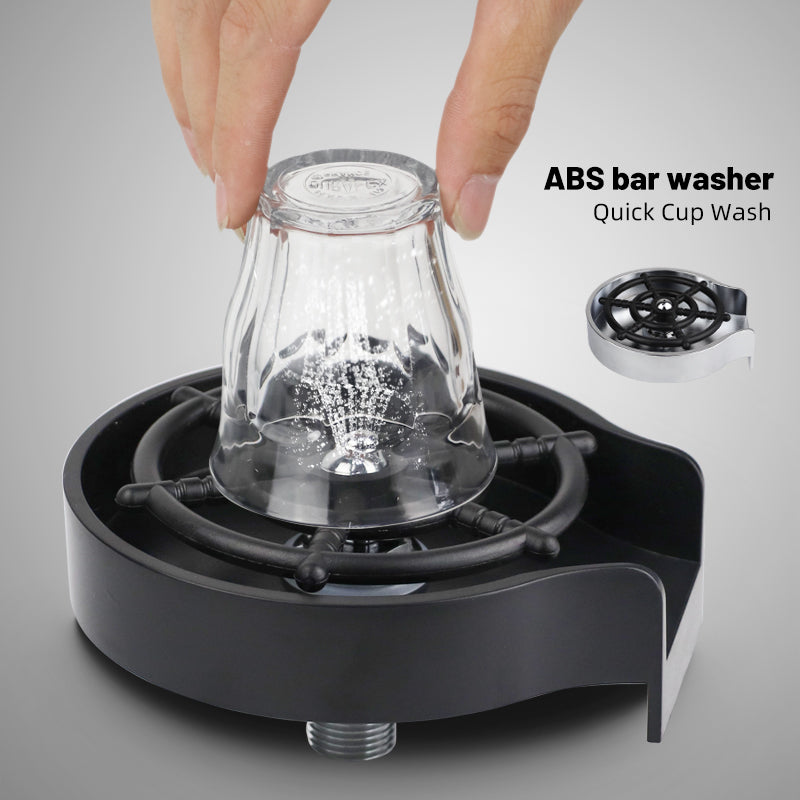 Enjuagador de vasos para fregadero AriasCreative con chorro a presión, diseñado para limpiar vasos fácilmente en la cocina.