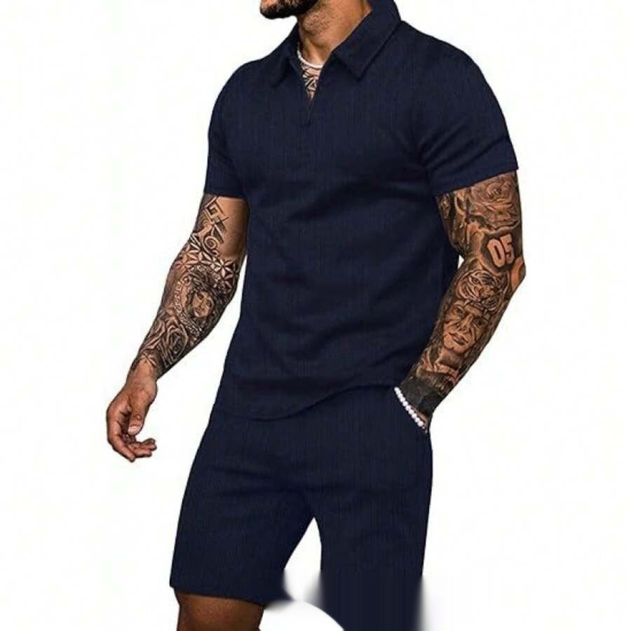 Conjunto de verano ajustado para hombre de AriasCreative, camiseta de rayas y pantalón corto, ideal para clima cálido.