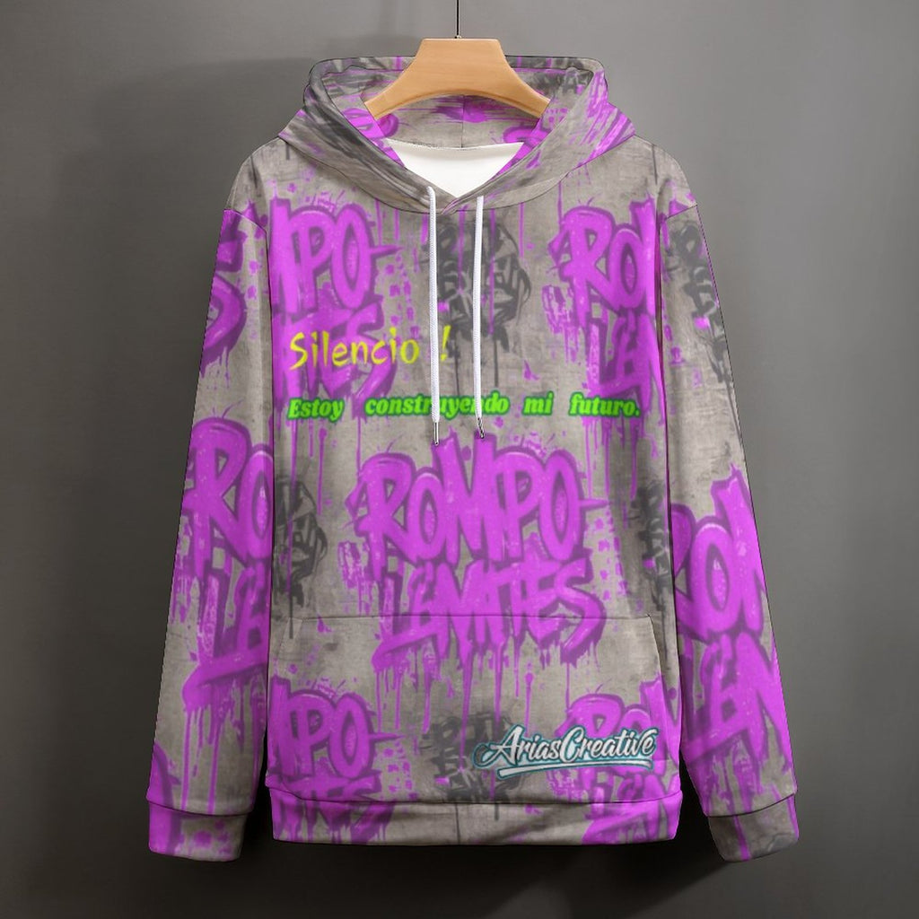 Sudadera con capucha rosa viejo de la marca Peaprint con texto "ROMPO MIS LÍMITES" en el frente, diseñada para estilo y comodidad.