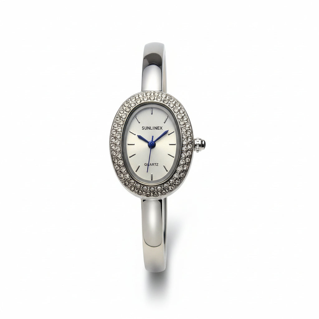 Reloj elegante para mujer AriasCreative con diseño ovalado y pulsera de aleación, adornado con cristales brillantes.