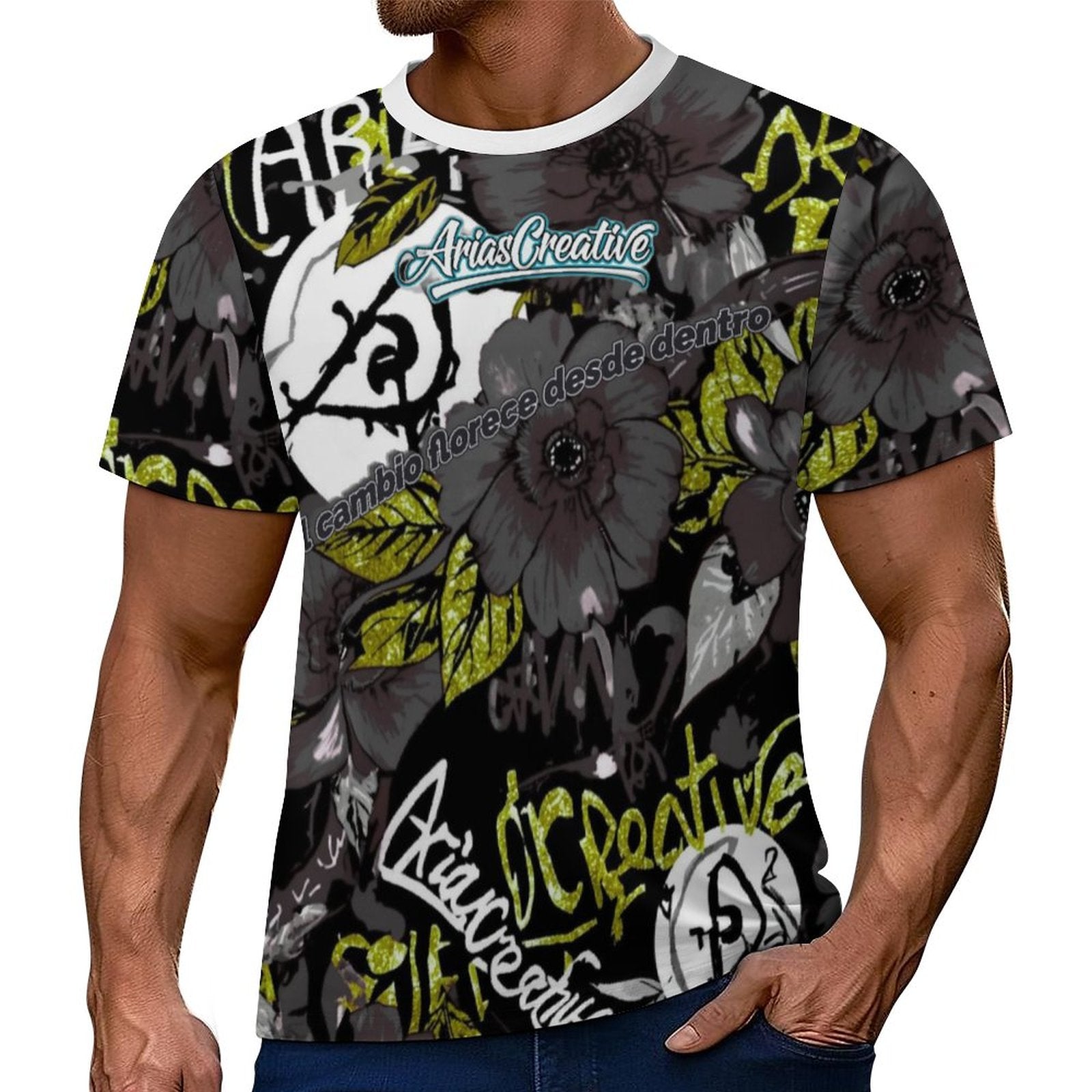 Camiseta manga corta gris y dorado de AriasCreative con diseño "El camino florece desde dentro".