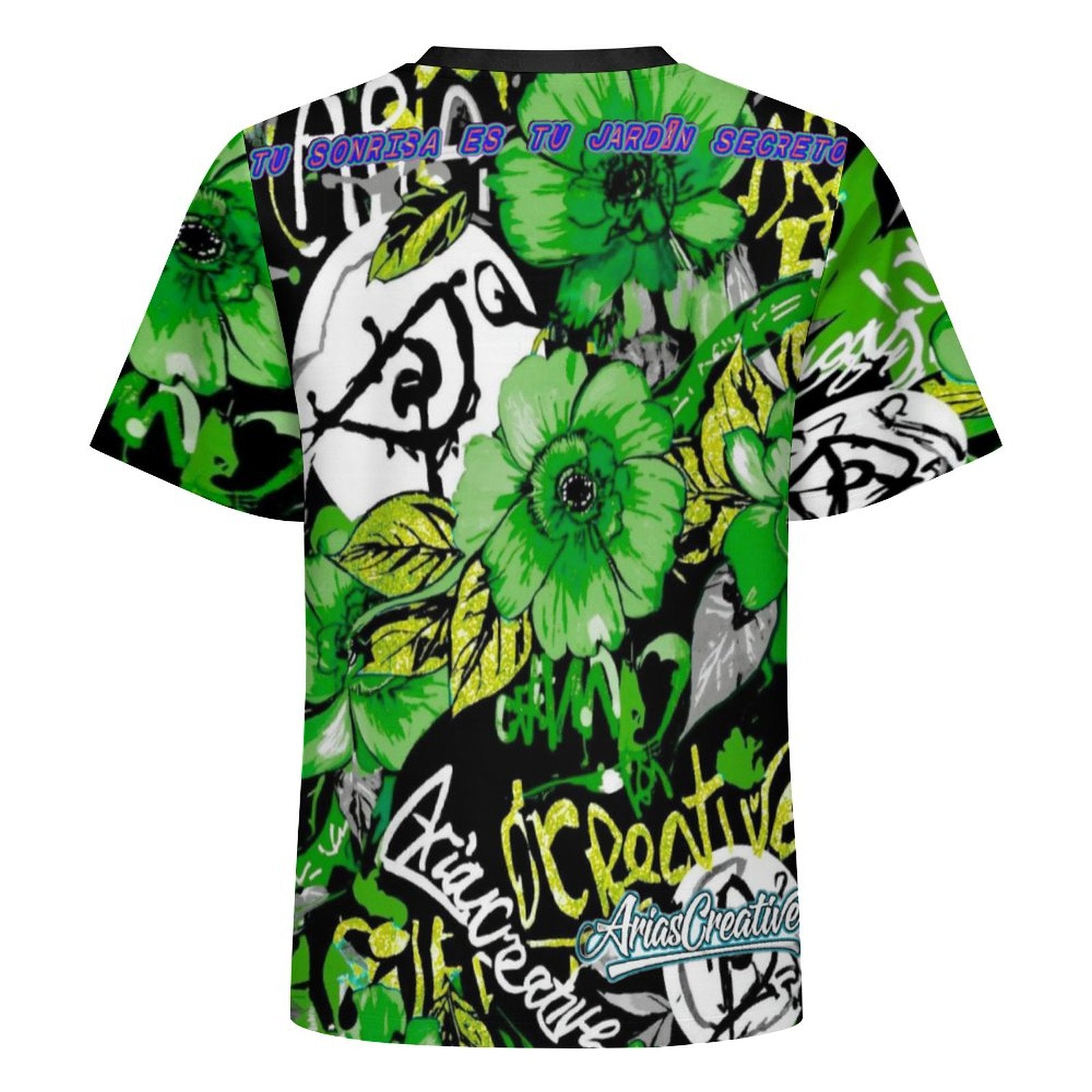 Camiseta manga corta verde de Peaprint con frase "Tu sonrisa es tu jardín secreto" en estilo artístico.